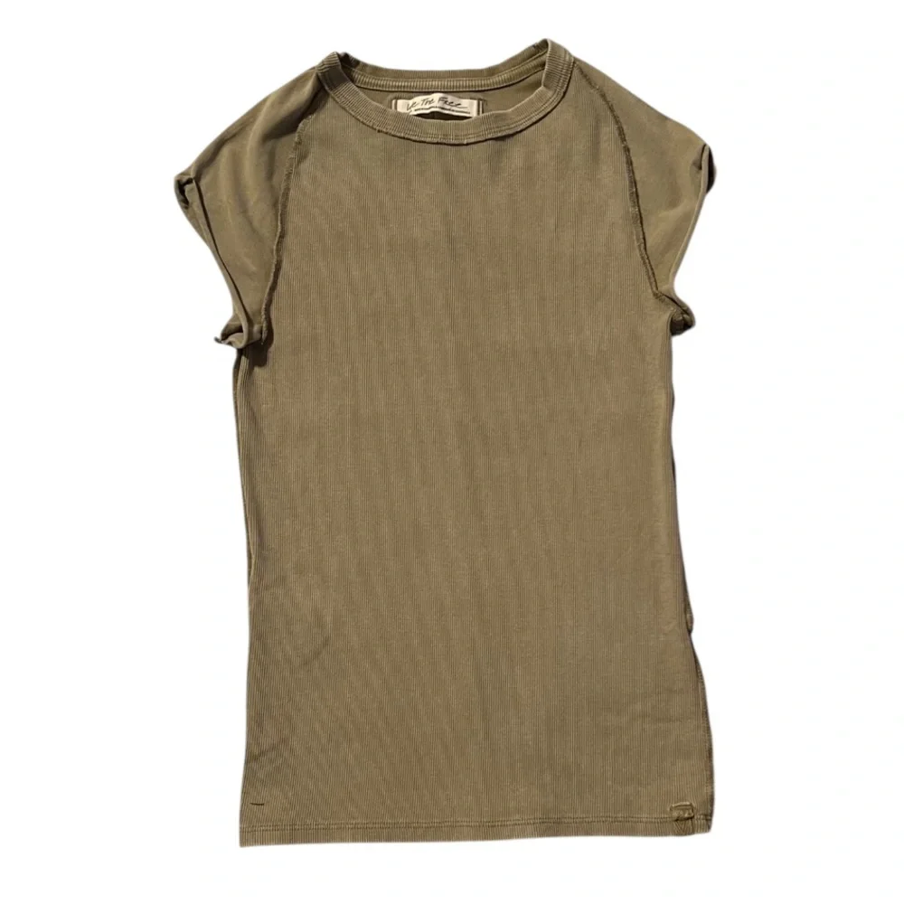 We The Free by Free People Python Green Short Sleeve Tee Top Women’s M NWT
